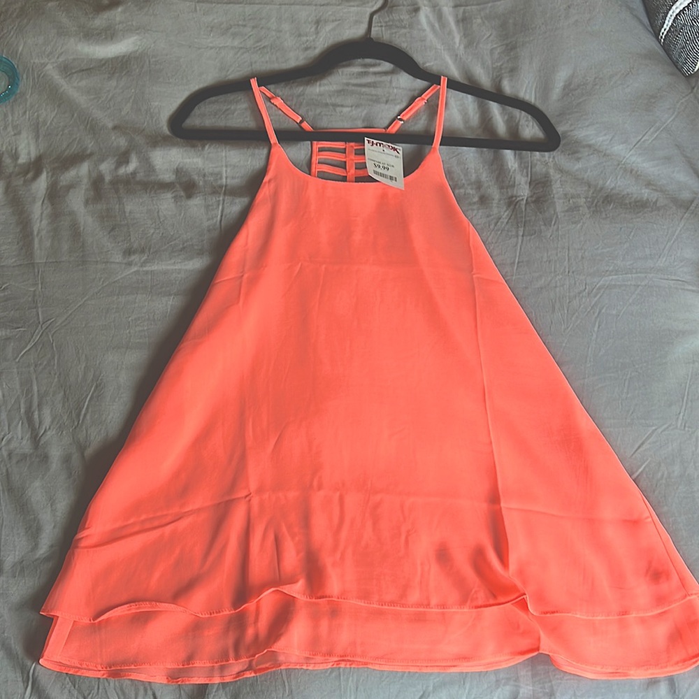 E & M polyester tank (BRAND NEW)